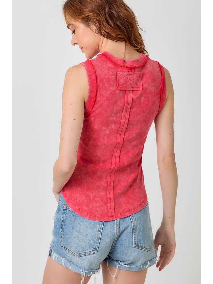 Ribbed Tank
