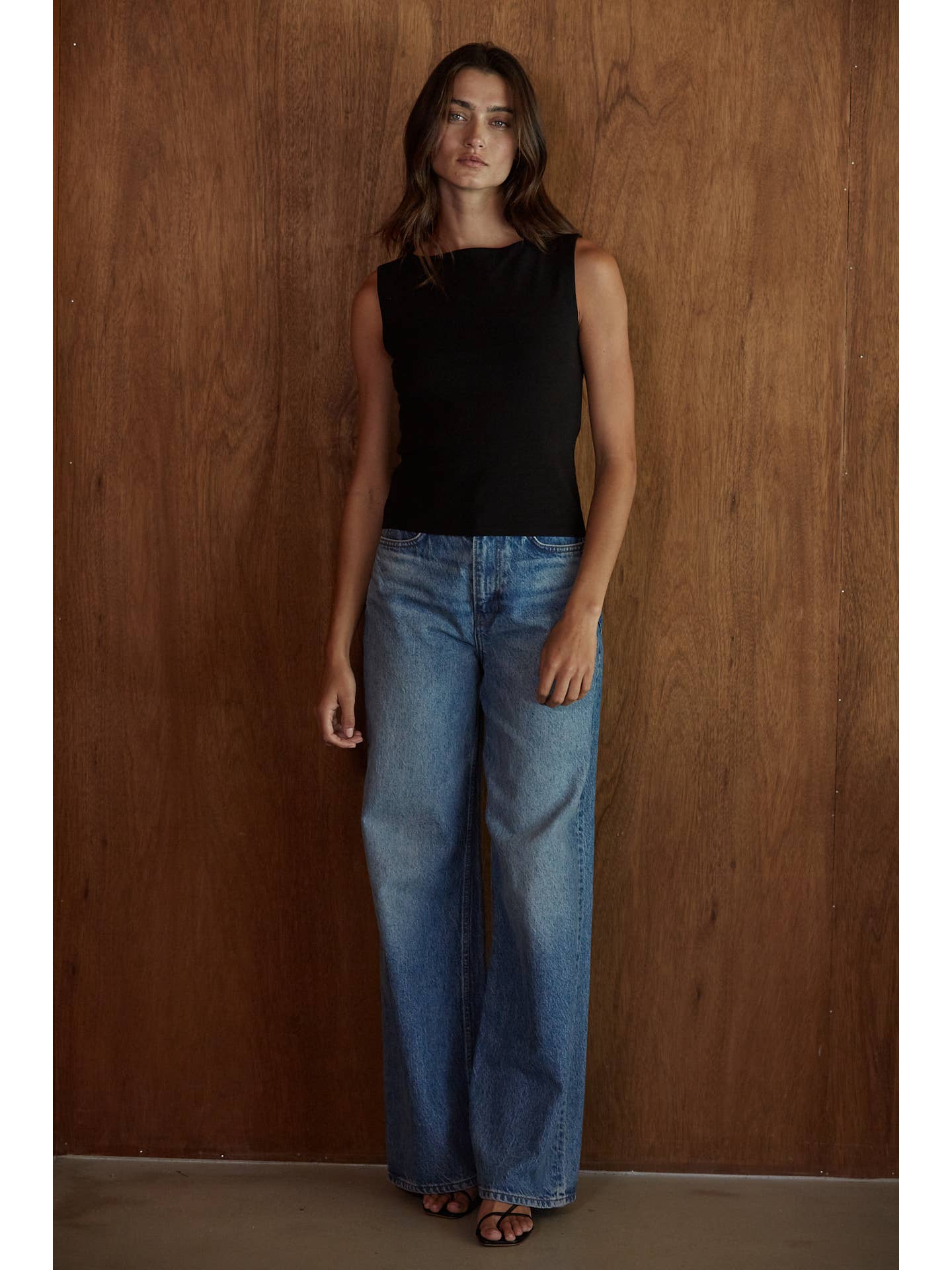 Boat Neck Sleeveless Top