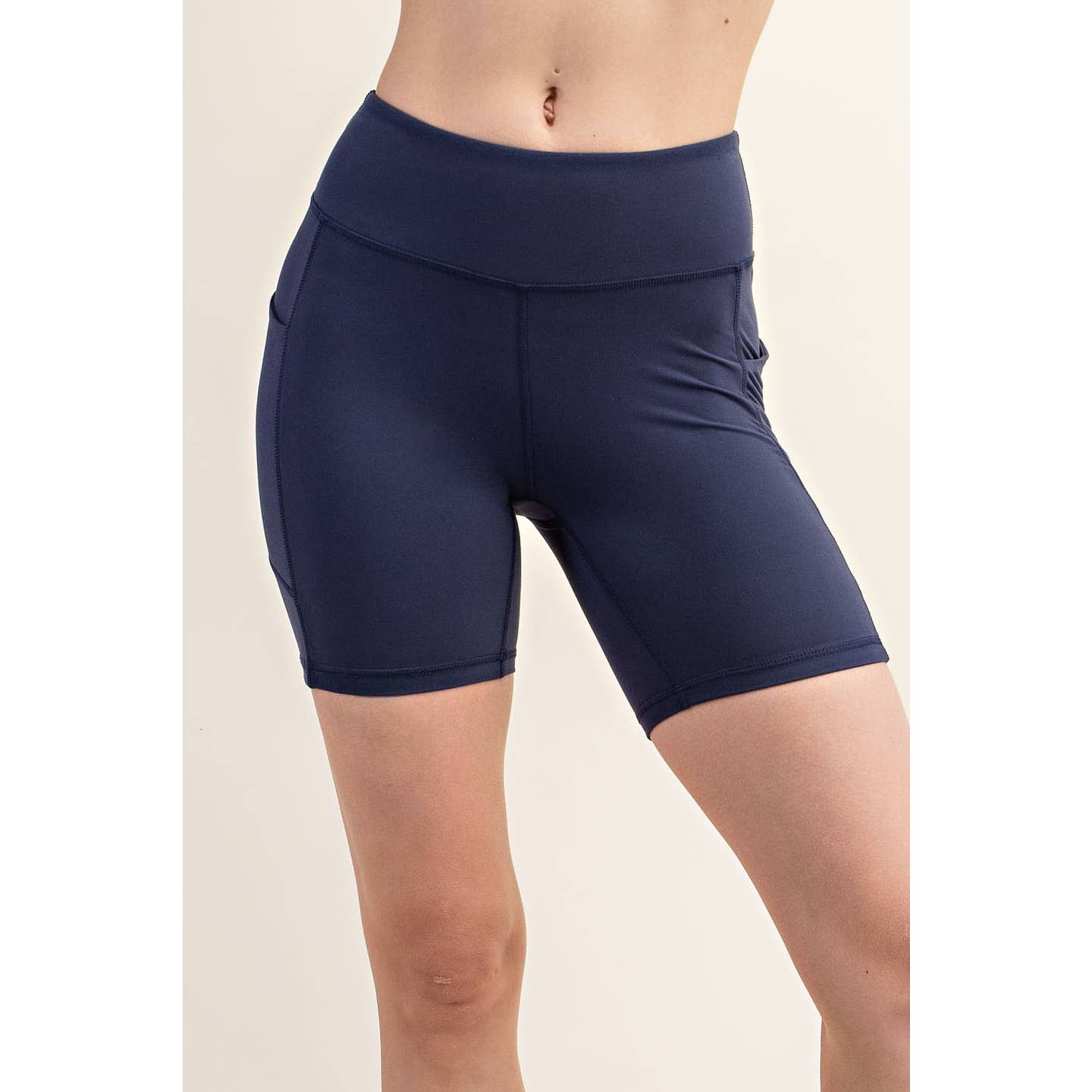 Biker Shorts w/ Side Pocket