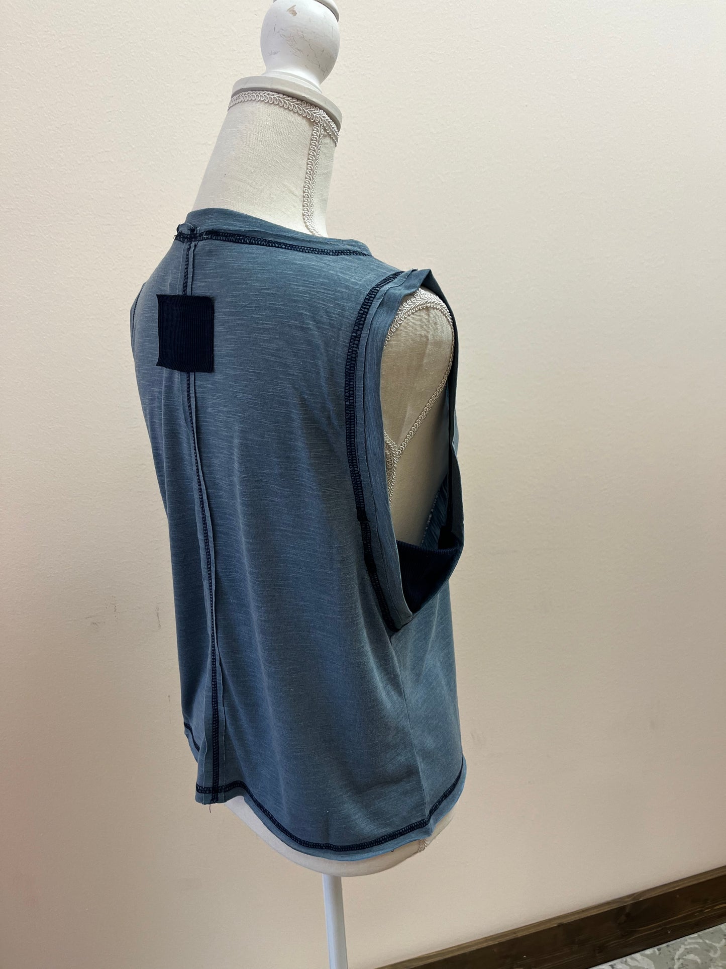 Sleeveless Pocket Top