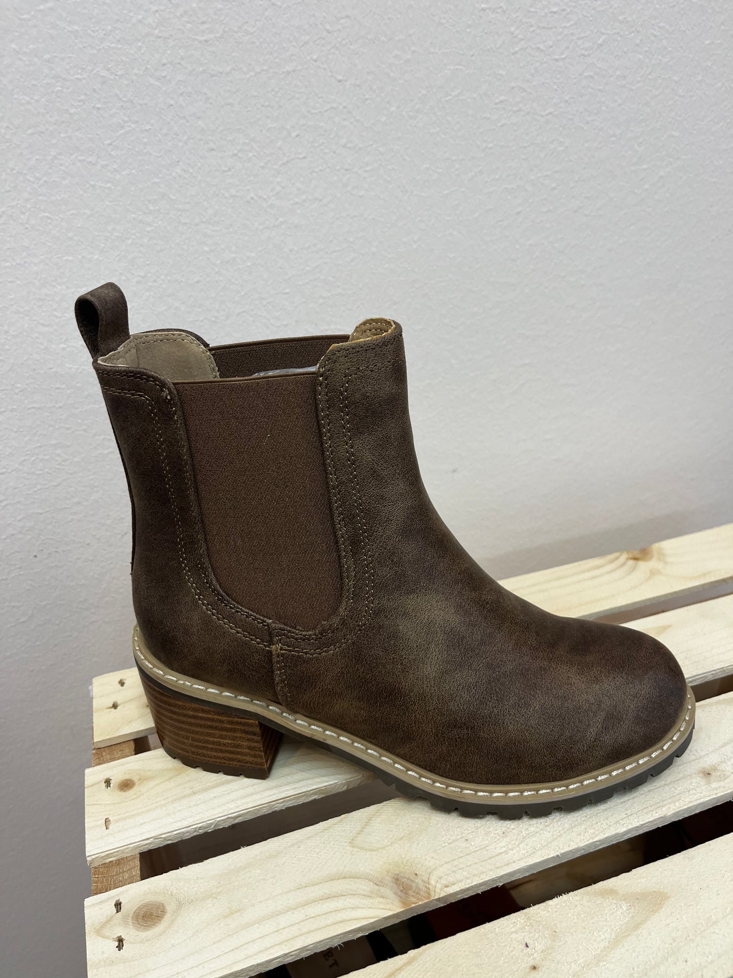 Corky Doohickey Boot