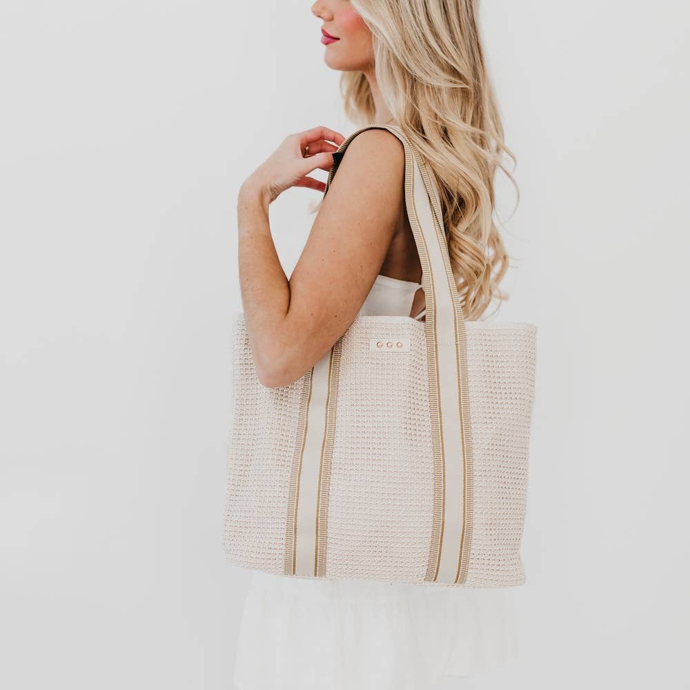 Ruby Raffia Bag
