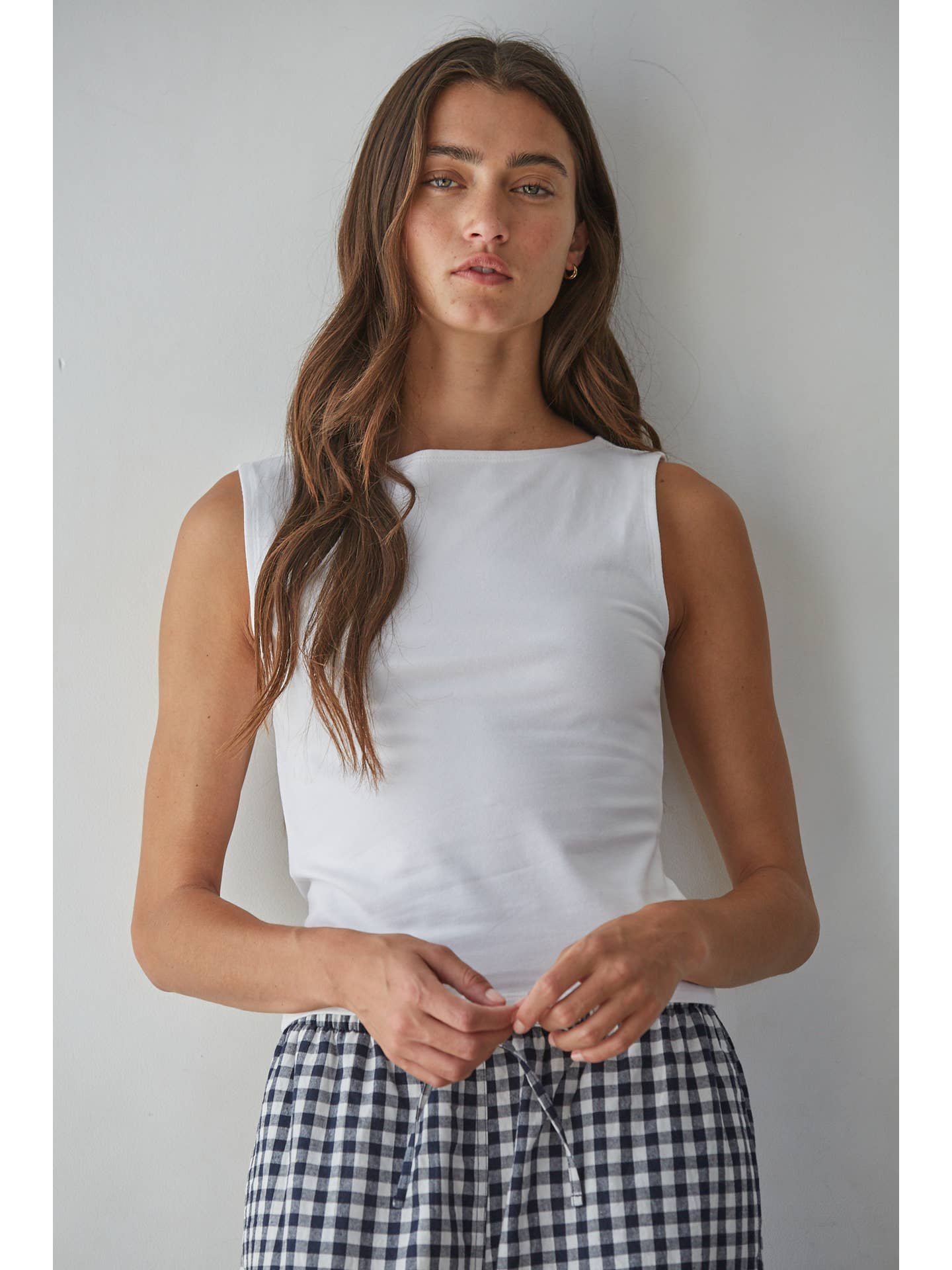 Boat Neck Sleeveless Top